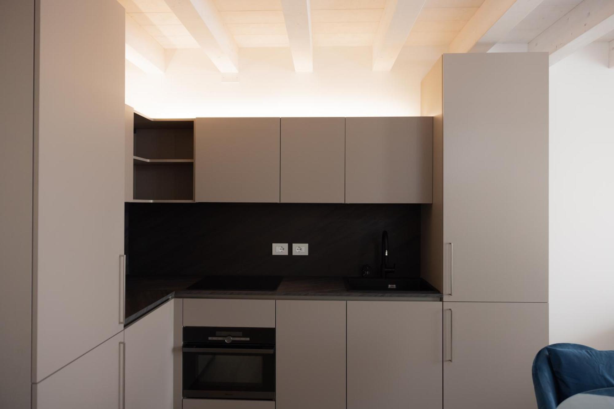 Apartment-Boutique Stella Читтаделла Экстерьер фото